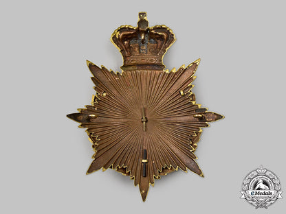 united_kingdom._a_lincolnshire_regiment_officer's_helmet_plate,_c.1890_55_m21_mnc2373_1_1_1_1