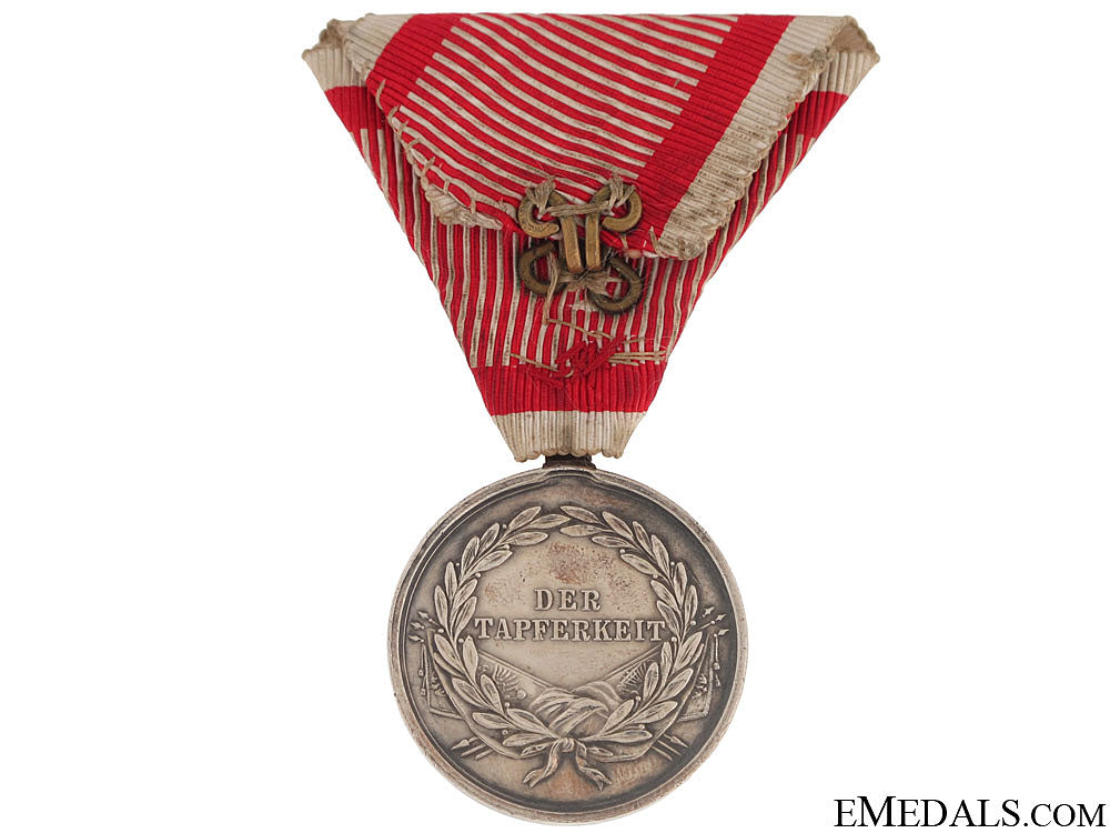 bravery_medal-2_nd_class_57.jpg5088093e1a426