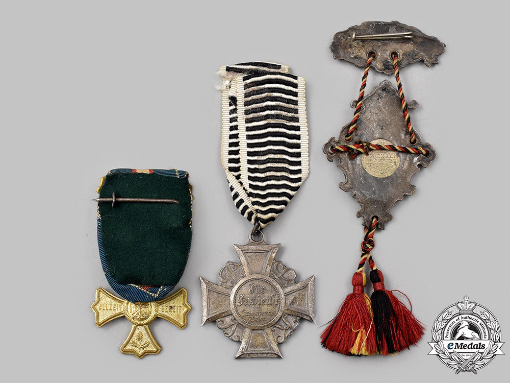 germany._a_mixed_lot_of_decorations_58_m21_mnc0593_1