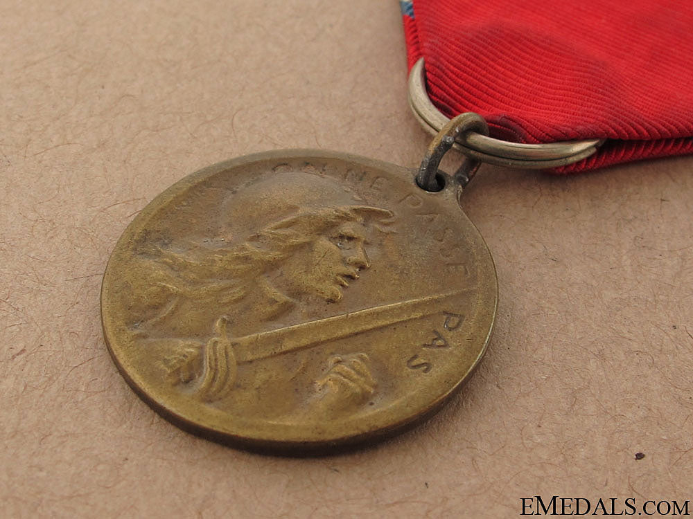 medal_for_defence_of_verdun1916_59.jpg50c23d16c543f
