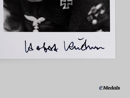 germany,_third_reich._a_lot_of_post-_war_signed_knight’s_cross_winner_photographs_e_medals__g62067_4