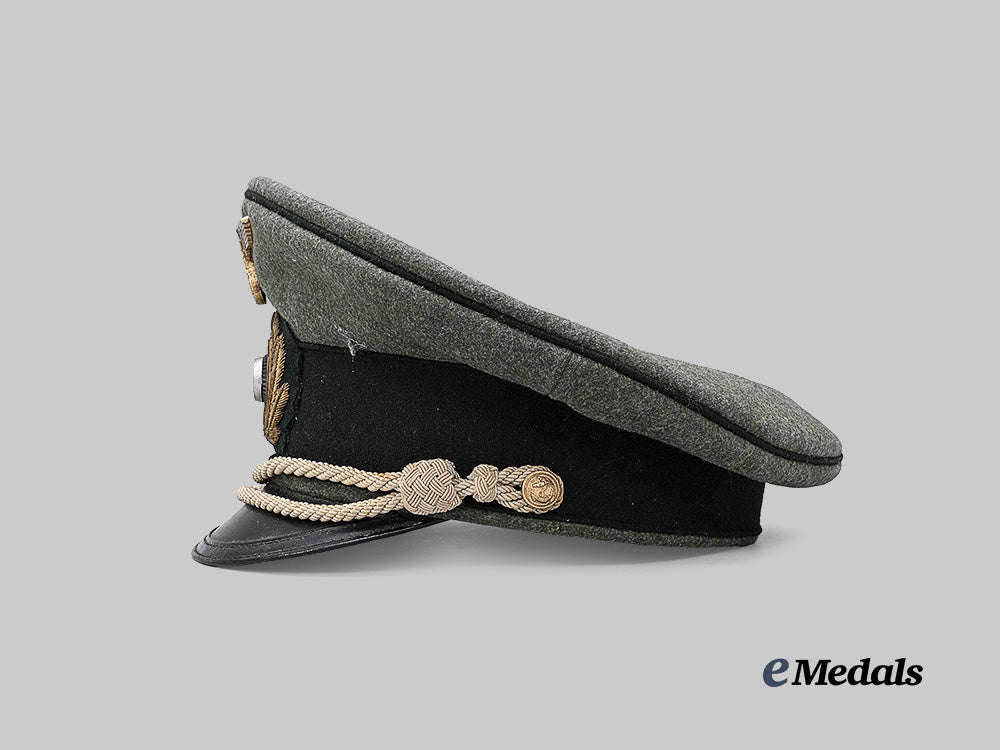 germany,_kriegsmarine._a_coastal_artillery_officer’s_visor_cap,_by_j_s_j_e_medals__g62745_5