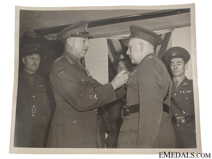 wwii_general_h.d.g._crerar_press_release_photos_5.jpg5127c086221b8