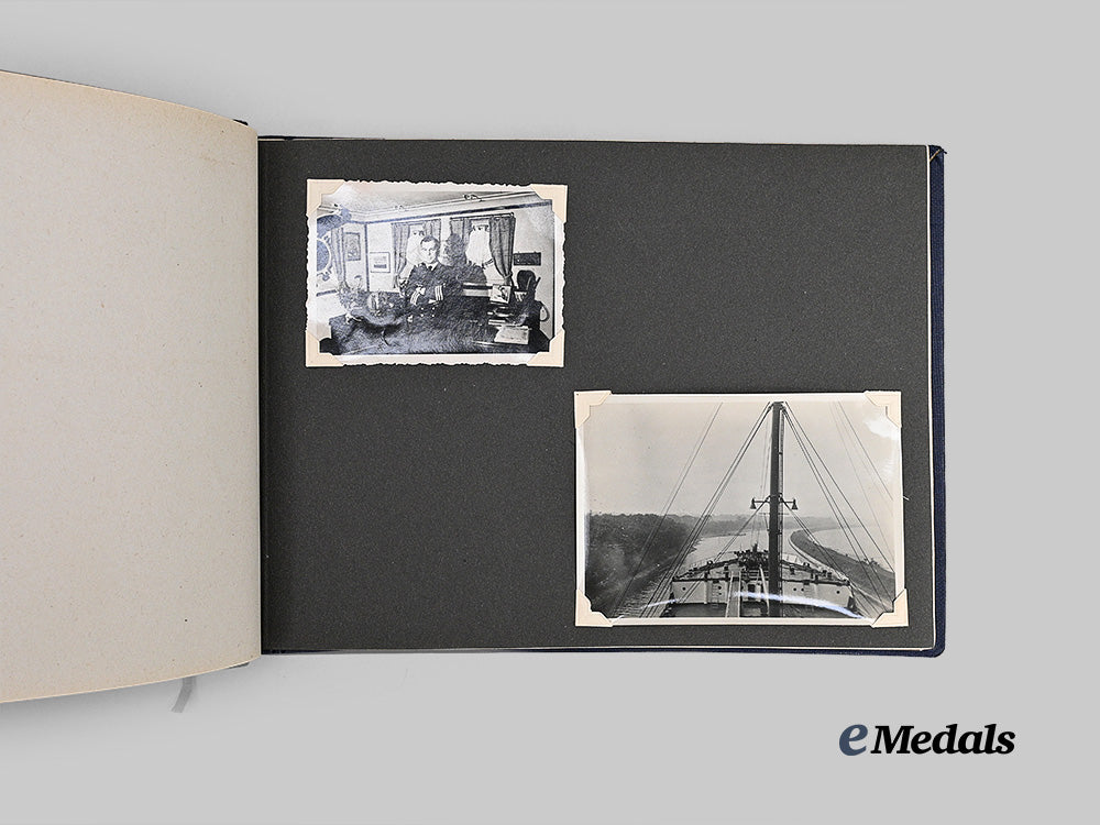 germany,_kriegsmarine._a_private_wartime_photo_album_to_a_decorated_korvettenkapitän_e_medals__g62781_7