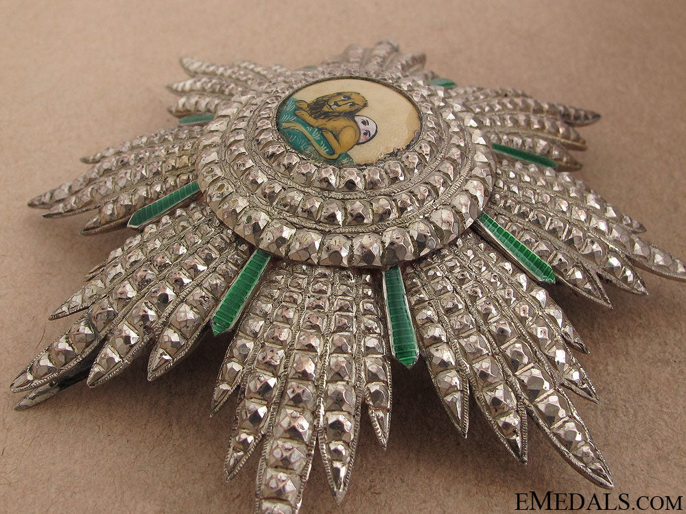 order_of_lion_and_sun-_breast_star_61.jpg51d2ef363ffdb