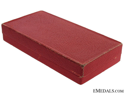 iron_cross2_nd_class1939_in_red_case_of_issue_63.jpg51e15e6ad27b6