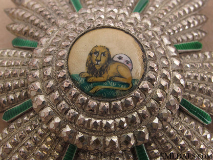 order_of_lion_and_sun-_breast_star_63.jpg51d2ef3cd128c