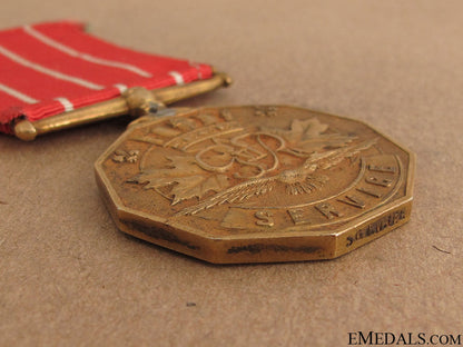 canadian_forces_decoration-_winnipeg_rifles_64.jpg519b9e6a2c13e