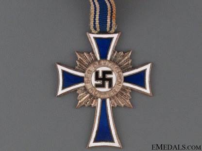 mother’s_cross-_silver_grade_64.jpg5217650881b85