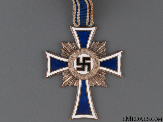 mother’s_cross-_silver_grade_64.jpg5217650881b85