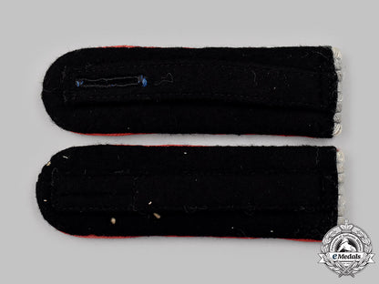 germany,_ss._a_set_of_waffen-_ss_panzer_untersturmführer_shoulder_boards_64_m21_mnc1241