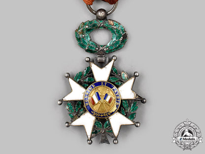 france,_iii_republic._order_of_the_legion_of_honour,_v_class_knight,_c.1880_64_m21_mnc6840_1