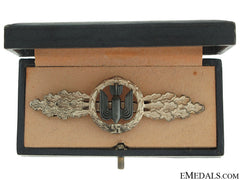 A Cased Squadron Clasp For Bomber Pilots