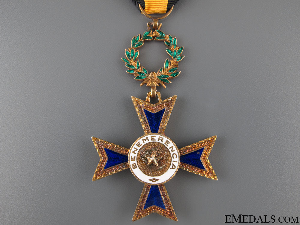 portuguese_order_of_merit_68.jpg521235de37356