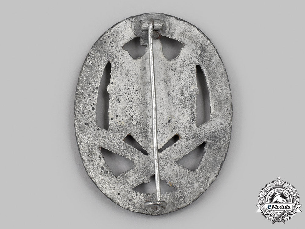 germany,_wehrmacht._a_general_assault_badge_68_m21_mnc0603