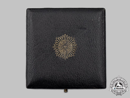 germany,_wehrmacht._an_eastern_people’s_merit_decoration,_i_class_in_gold,_with_case_68_m21_mnc6201_1_1