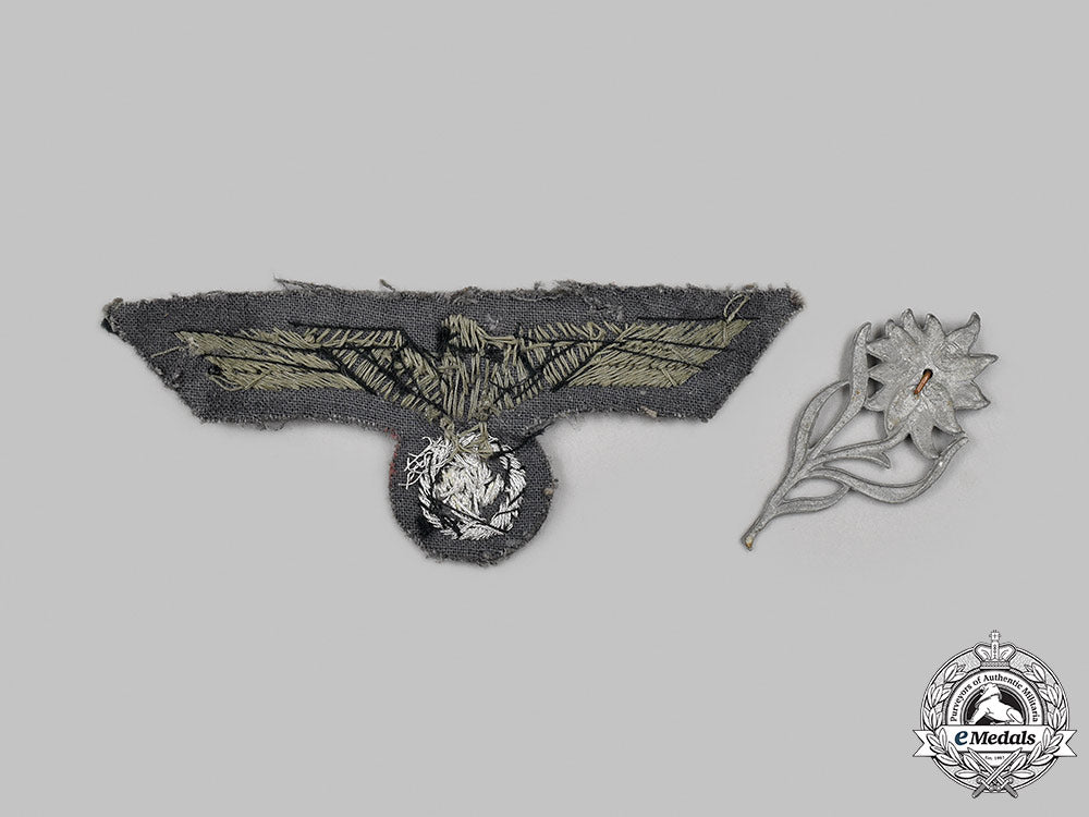 germany,_heer._a_mixed_lot_of_uniform_insignia_68_m21_mnc6650_1_1