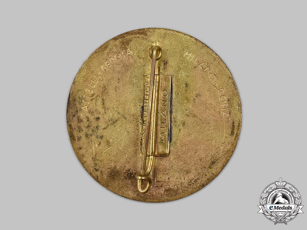 italy,_kingdom._a1938_ah_state_visit_music_performer’s_badge,_by_castelli_gerosa_68_m21_mnc8482_1