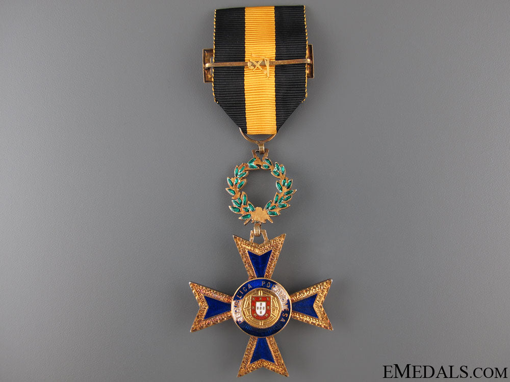 portuguese_order_of_merit_69.jpg521235d7bef0c