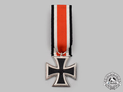 germany,_wehrmacht._a1939_iron_cross_ii_class,_lug_variant,_by_wächtler&_lange_69_m21_mnc3776