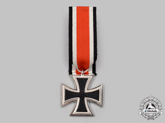 Germany, Wehrmacht. A 1939 Iron Cross Ii Class, Lug Variant, By Wächtler & Lange