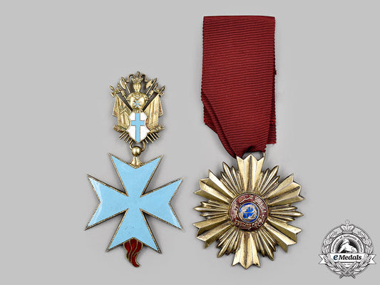 international._two_unidentified_awards_69_m21_mnc8911_1
