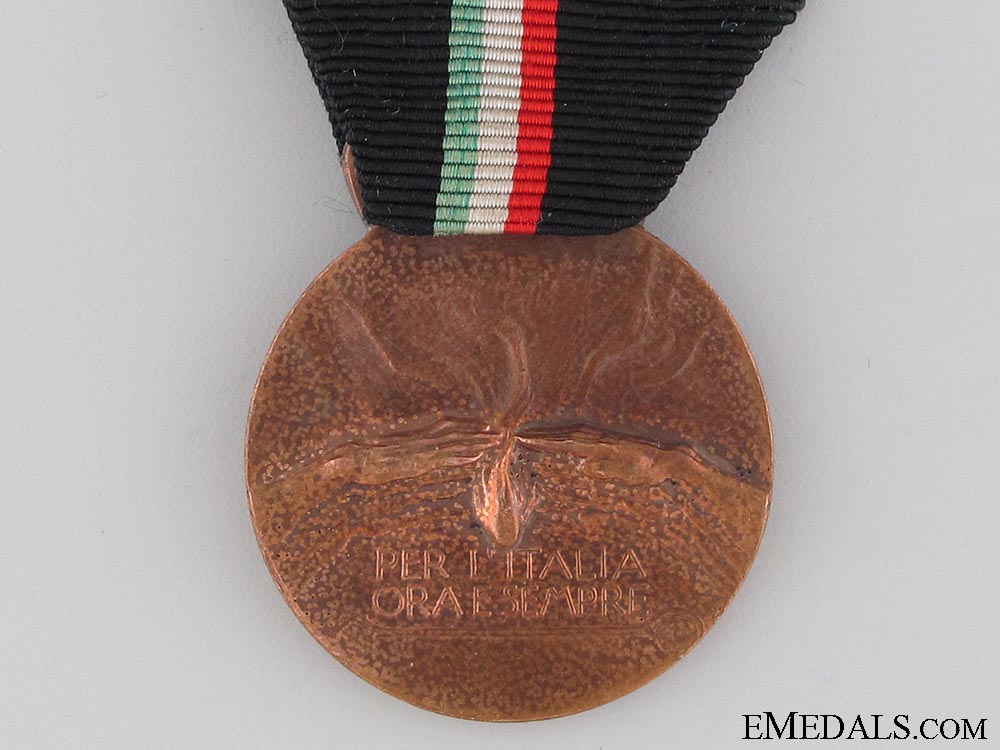 "_ora_e_sempre"_merit_medal_6.jpg52f66f8374d60