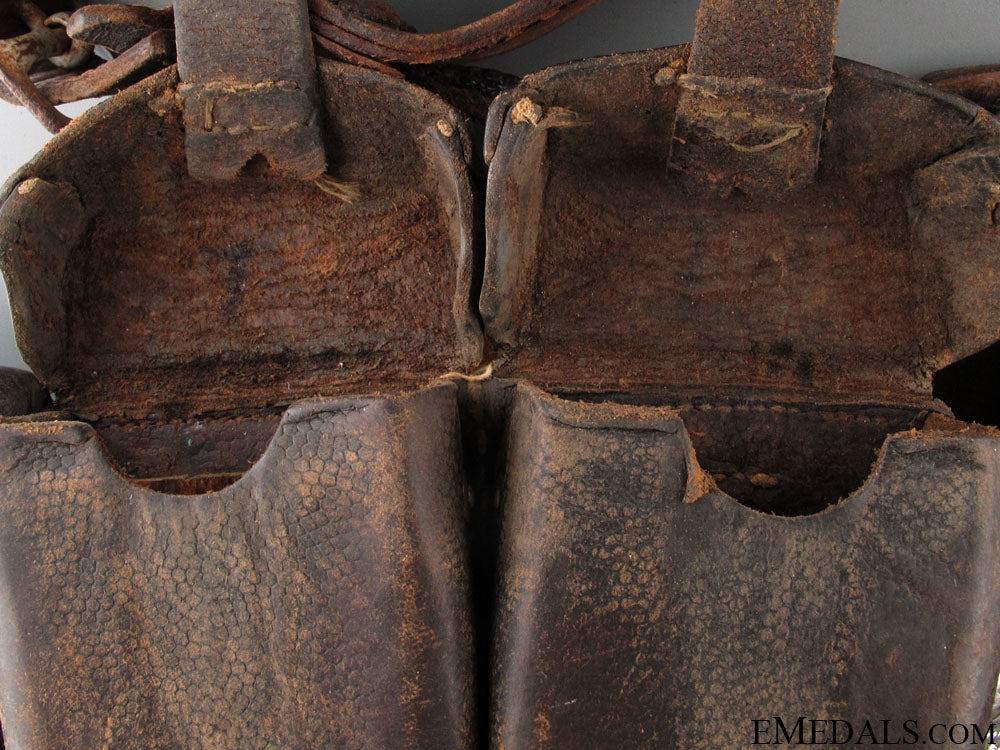 wwii_army(_heer)_ammunition_belt_with_buckle_6.jpg5228e404205f3