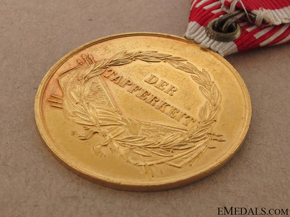 golden_bravery_medal–_in_gold_6.jpg50b123061f638