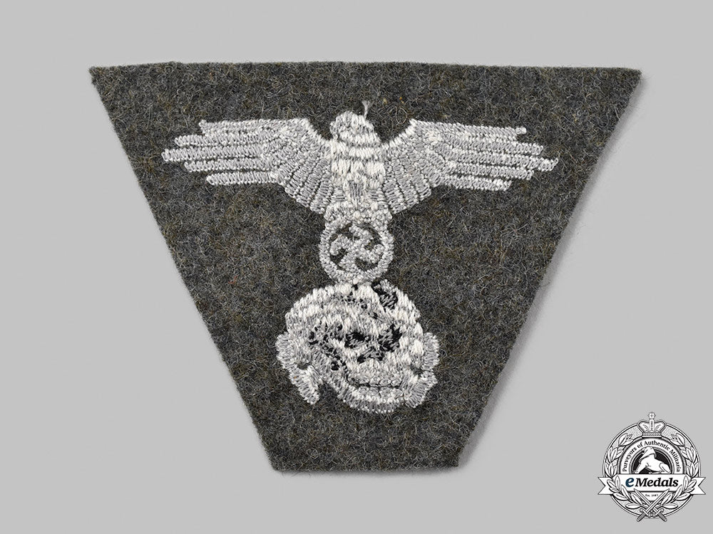 germany,_ss._a_waffen-_ss_em/_nco’s_dachau-_style_m43_cap_insignia_70_m21_mnc3449_1