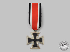 Germany, Wehrmacht. A 1939 Iron Cross Ii Class