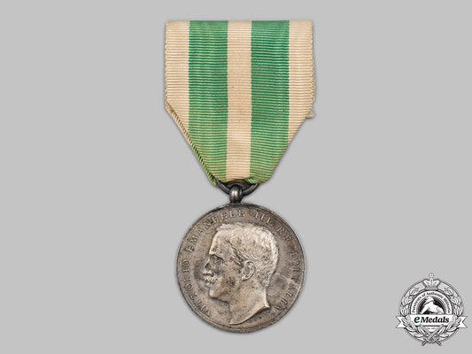 italy,_kingdom._a_merit_medal_for_the_messina_earthquake1908_72_m21_mnc5474_1_1_1