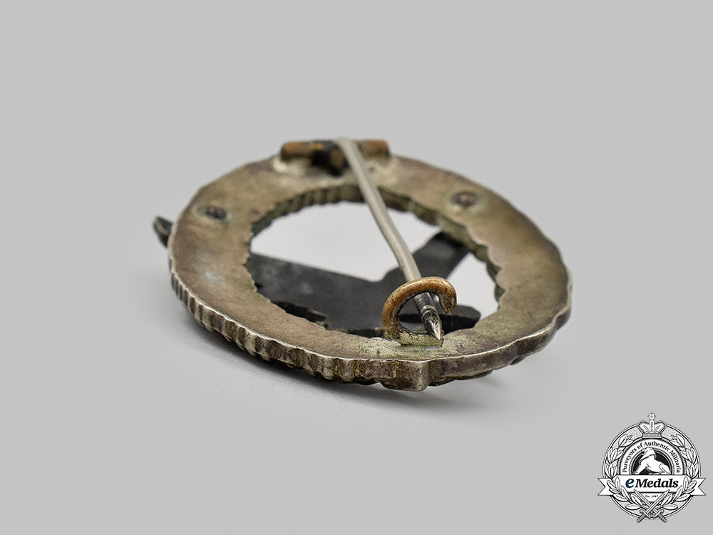 germany,_luftwaffe._an_air_gunner_and_flight_engineer_badge_72_m21_mnc8487