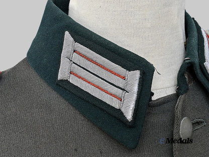 germany,_heer._a_service_tunic_for_a_decorated_hauptmann_of_gebirgs-_artillerie-_regiment112_e_medals__g62697_16