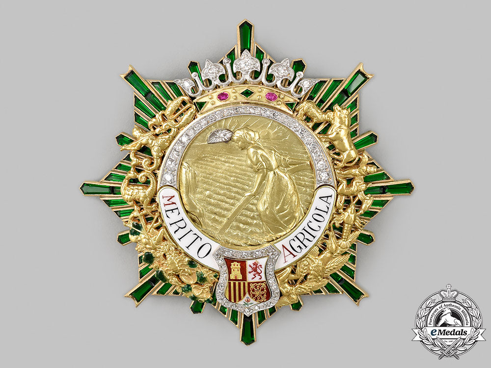 spain,_fascist_state._a_superb_order_for_agricultural_merit,_grand_cross_star_in_gold&_diamonds,_c.1935_74_m21_mnc5787_1_1_1
