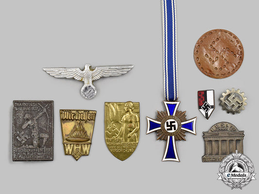 germany,_third_reich._a_mixed_lot_of_decorations_and_commemorative_badges_74_m21_mnc6660