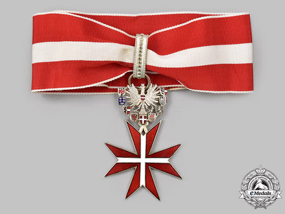 austria,_republic._an_honour_badge_for_merit_of_the_republic_of_austria,_v_class,_c.1955_75_m21_mnc3943_1