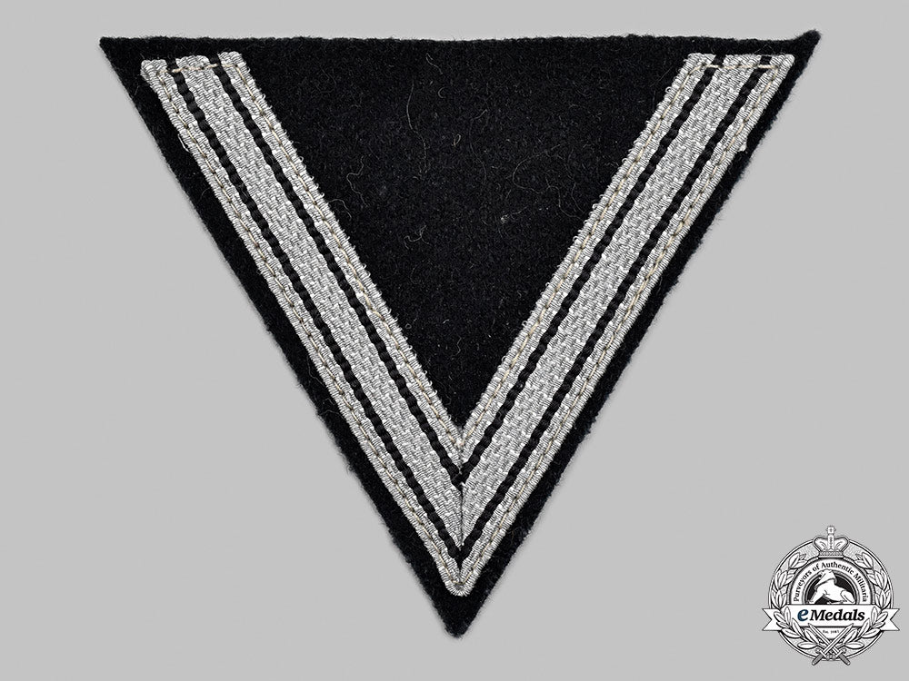 germany,_ss._an_honour_chevron_for_old_fighters_75_m21_mnc4242