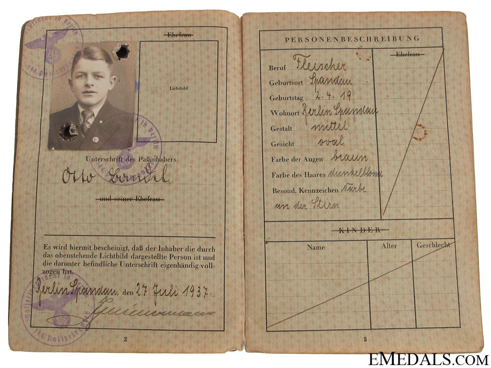 wehrpass,_reisepass&_arbeitsbuch_76.jpg516c0cdf697e2