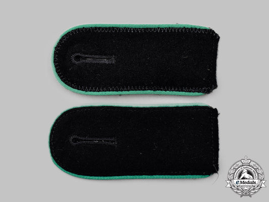 germany,_ss._a_set_of_waffen-_ss_gebirgsjäger_mann_shoulder_straps_77_m21_mnc3457_1