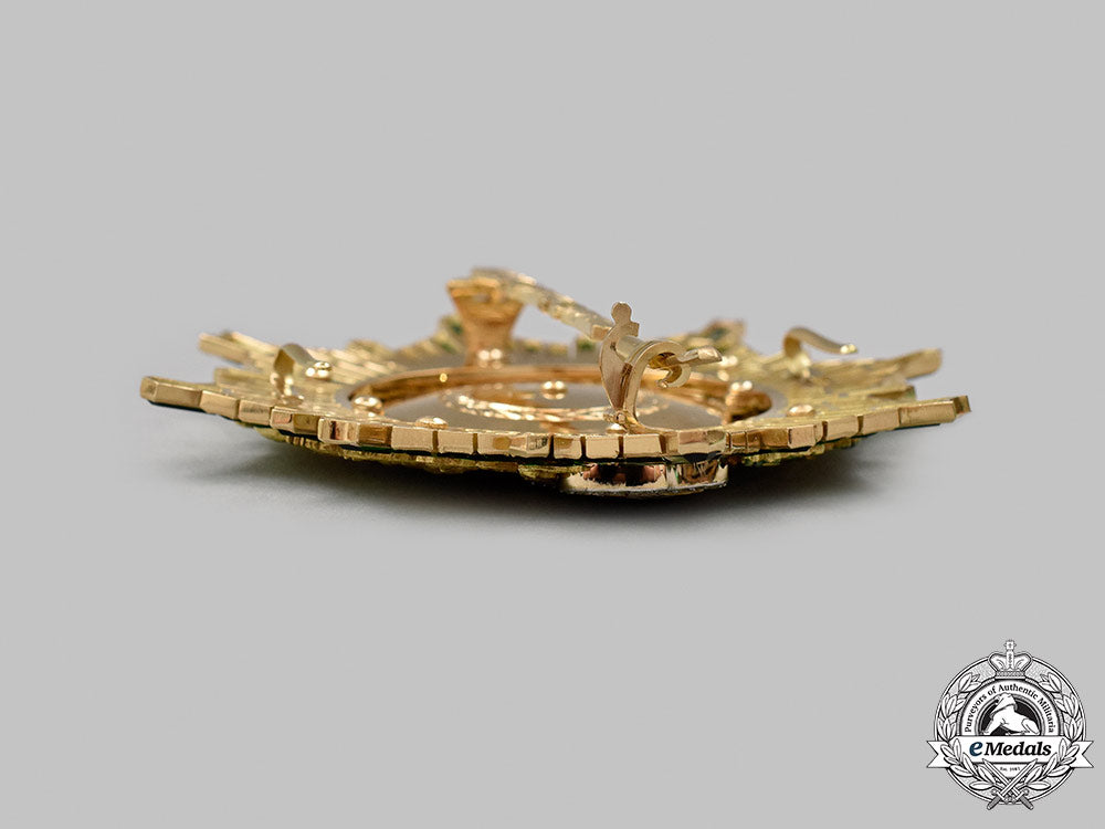 spain,_fascist_state._a_superb_order_for_agricultural_merit,_grand_cross_star_in_gold&_diamonds,_c.1935_77_m21_mnc5795_1_1_1