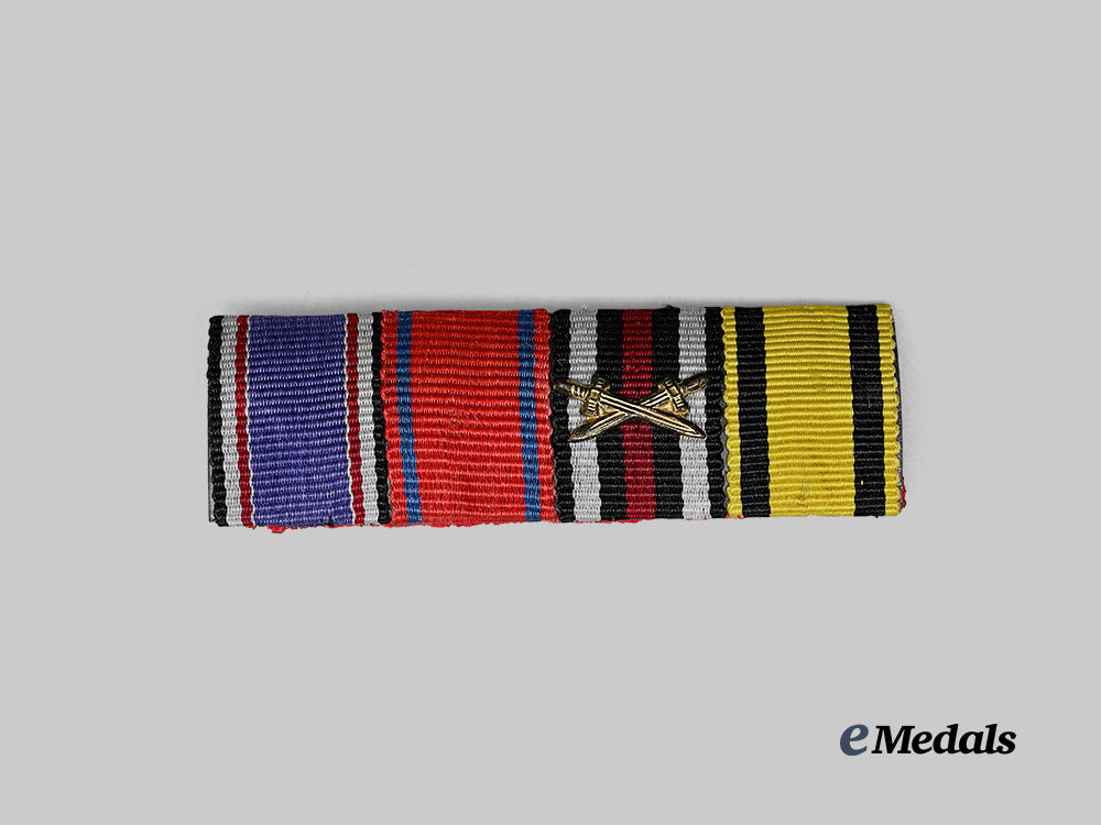 Germany, Third Reich. A Medal Bar for First World War Combat and Air Defence, with Ribbon Bar