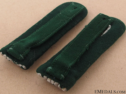 pair_of_shoulder_boards-_customs_officer_79.jpg509522cf2a7fd