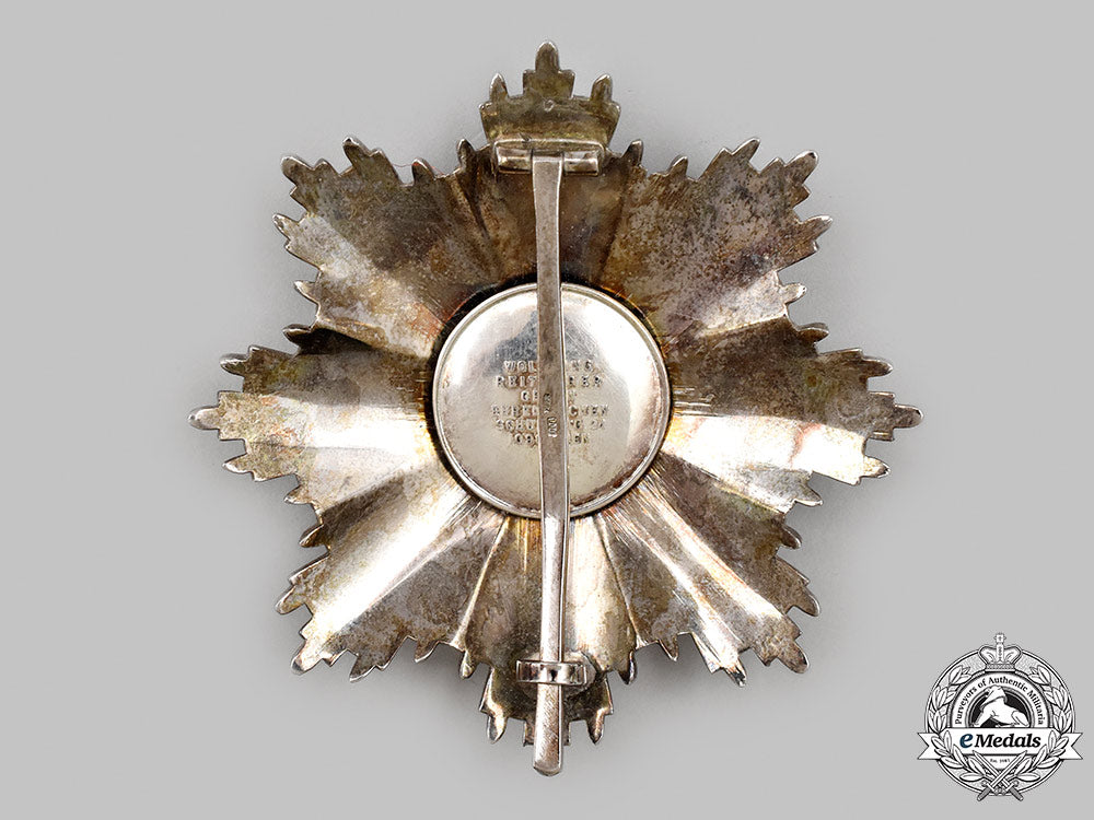 austria,_republic._an_honour_badge_for_merit_of_the_republic_of_austria,_v_class,_c.1955_79_m21_mnc3934_1
