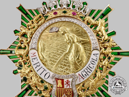 spain,_fascist_state._a_superb_order_for_agricultural_merit,_grand_cross_star_in_gold&_diamonds,_c.1935_79_m21_mnc5793_1_1_1