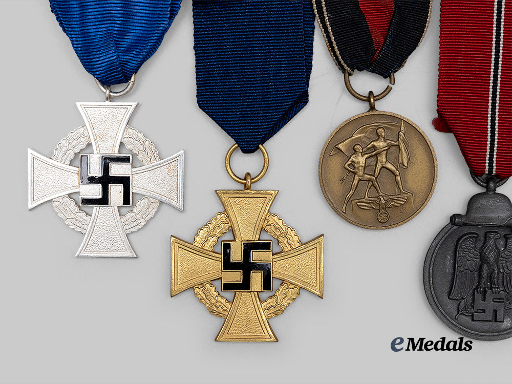 germany,_third_reich._a_mixed_lot_of_awards_for_military_and_civil_service_e_medals__g62819_4