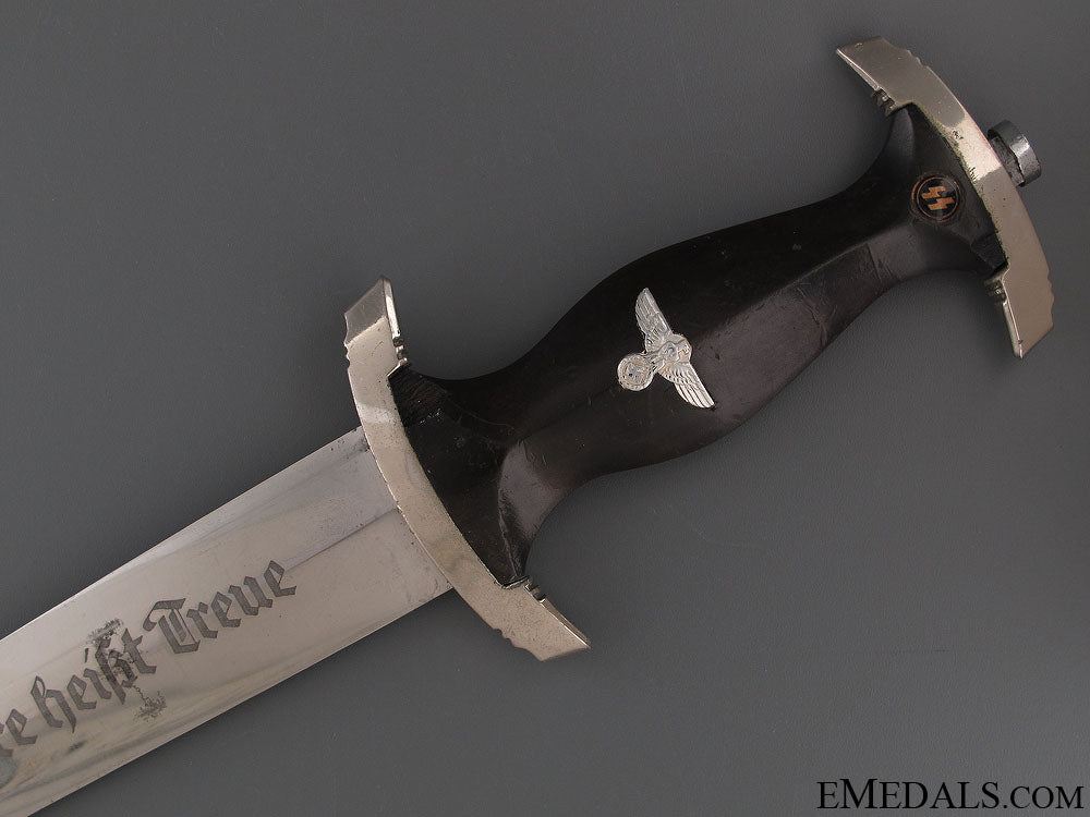 a_chained_ss_leaders_dagger_7.jpg51fbc8af4d94b