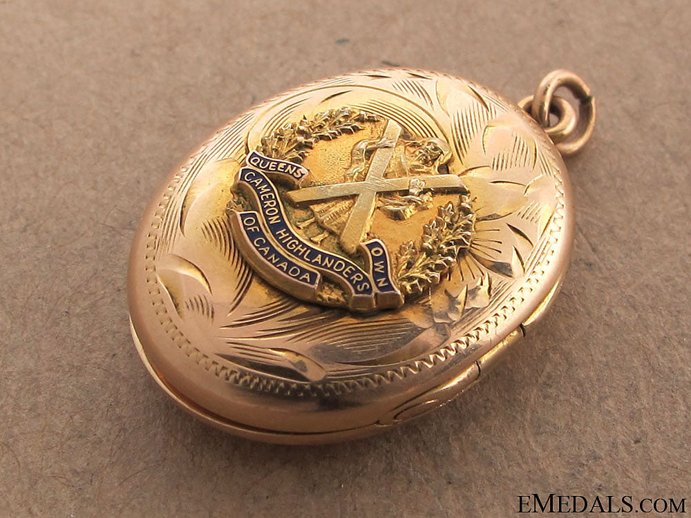 queen's_own_cameron_highlanders_of_canada_locket_7.jpg510800e22fa99