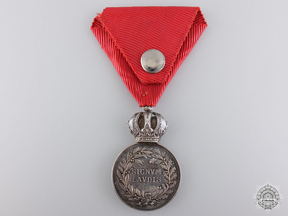 an_austrian_silver_signum_laudis_with_case_by_ruw_7.jpg547a152262e83