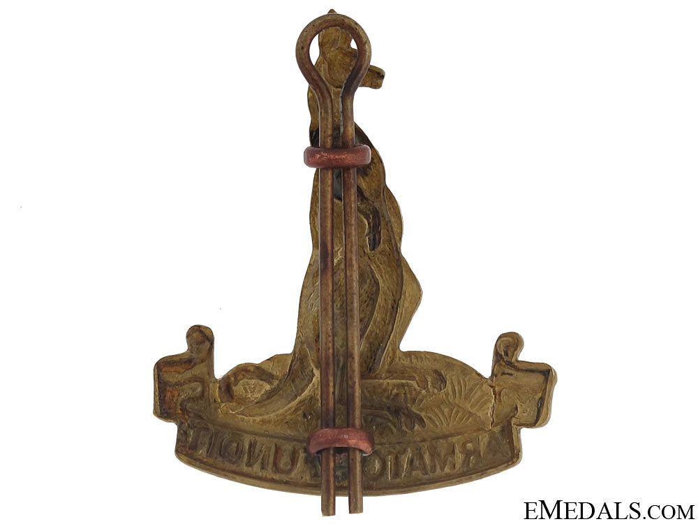 wwii1_st_canadian_armoured_carrier_regiment(1_cacr)_cap_badge_7.jpg50b3c0d776223